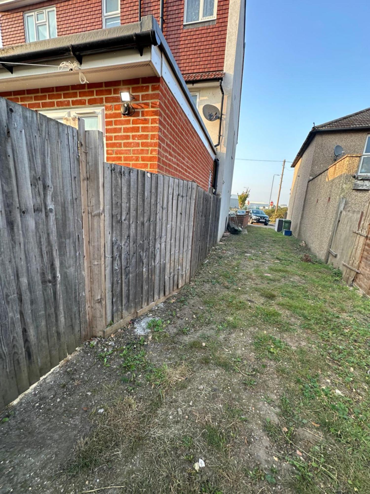 Luxury Ensuite Studio In Crayford Dartford Bexley London With Full Kitchen And Side Garden Alleyway Entrance Erith 外观 照片